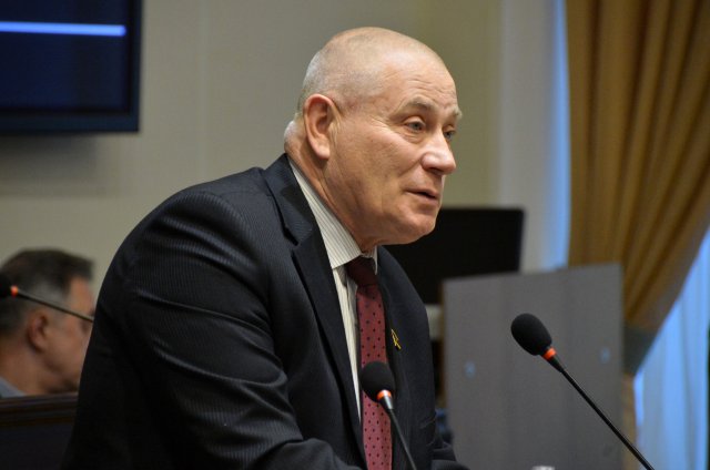 В Законодательном Собрании прошли публичные слушания областного бюджета на 2016 год-11