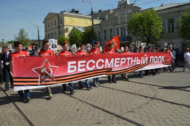 Тверь отметила 71-ю годовщину Великой Победы. 9 мая 2016 года.-11 Тверь отметила 71-ю годовщину Великой Победы. 9 мая 2016 года.-11