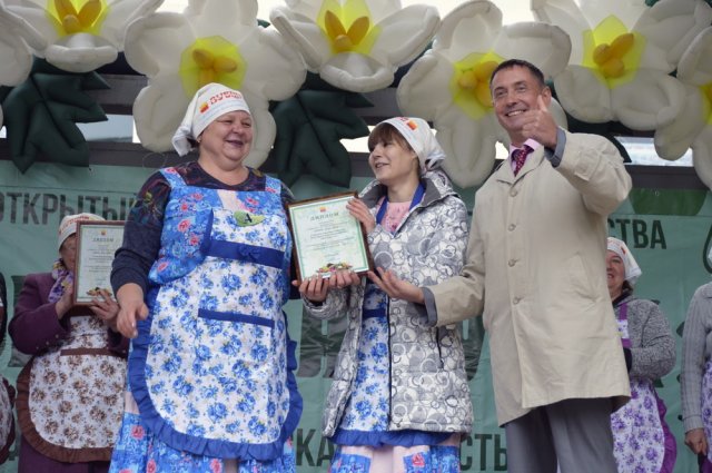 В Зубцовском районе чествовали «Барыню Капусту» 30.09.2017-14