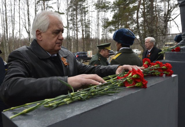 Под Ржевом открылся "Калининский фронт" 26.04.2017-_dsc2028 Под Ржевом открылся "Калининский фронт" 26.04.2017-_dsc2028