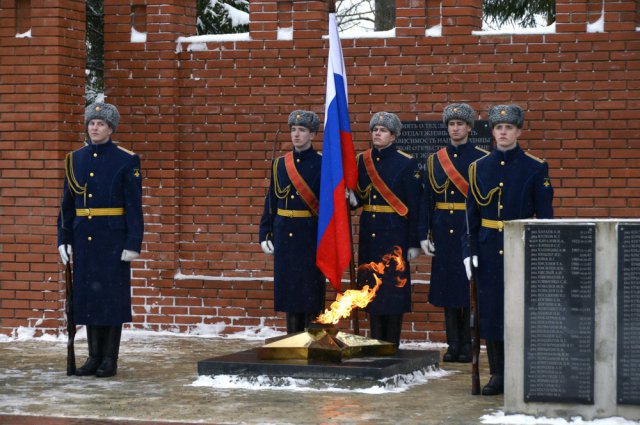 Воинский мемориал  «Стена памяти» открылся в селе Погорелое Городище Зубцовского района 03.11.2016-15