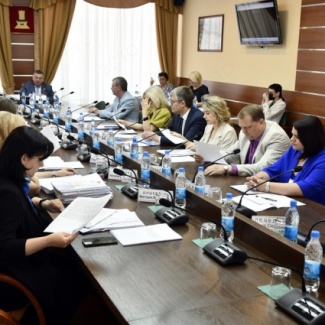 Состоялось заседание постоянного комитета по госустройству и местному самоуправлению