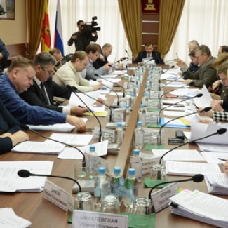 Комитет поддержал развитие спорта и социальную помощь населению