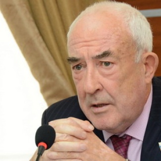 Законы на перспективу и по конкретному поводу