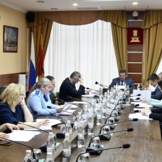 Комитет рассмотрел законодательную инициативу Общественной палаты