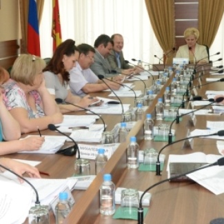 Июльская повестка комитетов