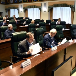 Состоялось заседание комитета по бюджету и налогам