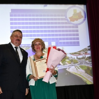 Андреапольскому фарфоровому заводу исполнилось 80 лет