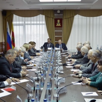 В областном парламенте прошла встреча с ветеранами