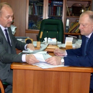 Прошла рабочая встреча Сергея Голубева с главой Старицкого района Сергеем Журавлевым