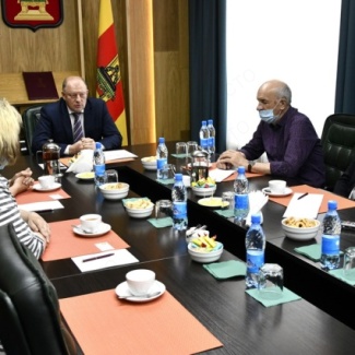 Сергей Голубев провел рабочую встречу с руководителями школьных и вузовских музеев