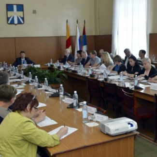 По правовым лабиринтам - к «дорожной карте»