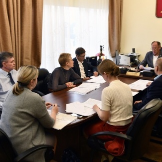 Состоялось заседание постоянного комитета по социальной политике