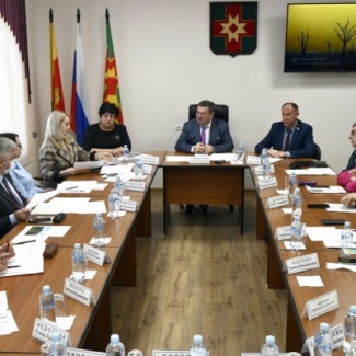 Депутаты и руководители местного самоуправления обсудили вопросы переименования населённых пунктов Тверской области