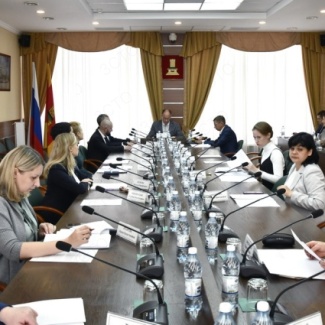 Состоялось заседание комитета по социальной политике