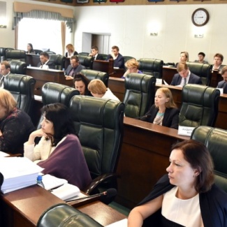 Депутаты контролируют бюджетный процесс