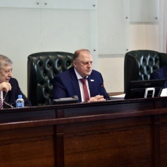 Зарегистрирована инициативная группа граждан, подготовившая законодательную инициативу в областной парламент