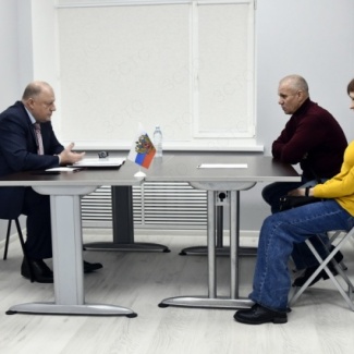 Председатель Законодательного Собрания провёл депутатский приём в Штабе общественной поддержки