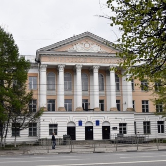 Депутаты Законодательного собрания – выпускники ТвГТУ – в день 100-летия вуза вспоминают об учебе в «политехе»