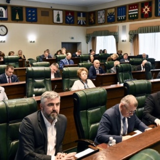 Областным парламентом принят закон, сохраняющий в 2024 году стоимость патента при патентной системе налогообложения на уровне 2023 года