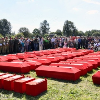 В Зубцовском районе прошла церемония перезахоронения советских солдат
