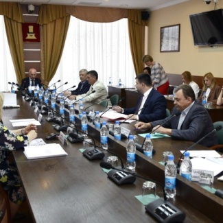 Состоялось заседание комитета по бюджету и налогам