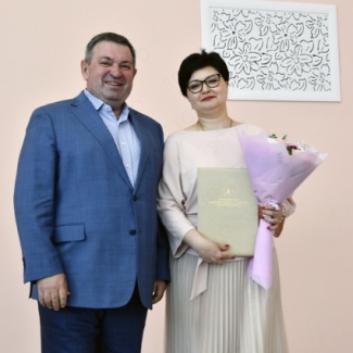 Александр Клиновский поздравил коллектив ДОКБ с профессиональным праздником