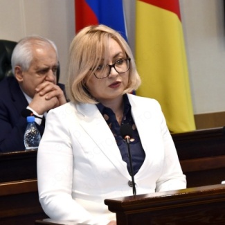 Уполномоченный по правам ребенка в Тверской области впервые представил областному парламенту доклад по итогам своей работы за год