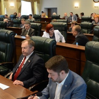 Законодательное Собрание вводит право на депутатское  расследование