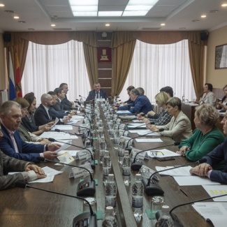 Комитет по транспорту и жилищно-коммунальному комплексу провёл заседание