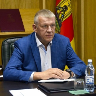 Депутаты обсуждают перспективы развития транспортной отрасли