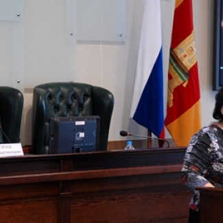 Комитеты обсудили актуальные вопросы сферы ЖКХ и рынка труда