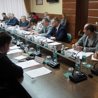 Состоялось очередное заседание комитета по транспорту и жилищно-коммунальному комплексу