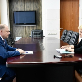 Состоялась рабочая встреча Сергея Голубева с Уполномоченным по правам человека в Тверской области Надеждой Егоровой