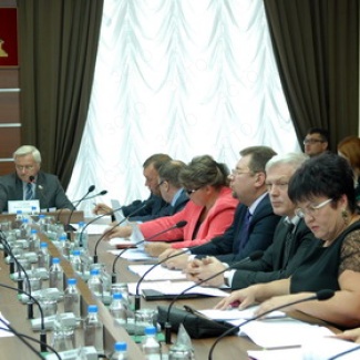 В областном парламенте началась осенняя сессия