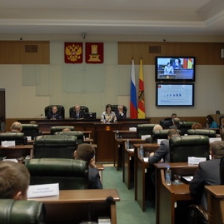 В Заксобрании на публичных слушаниях обсудили параметры регионального бюджета-2017